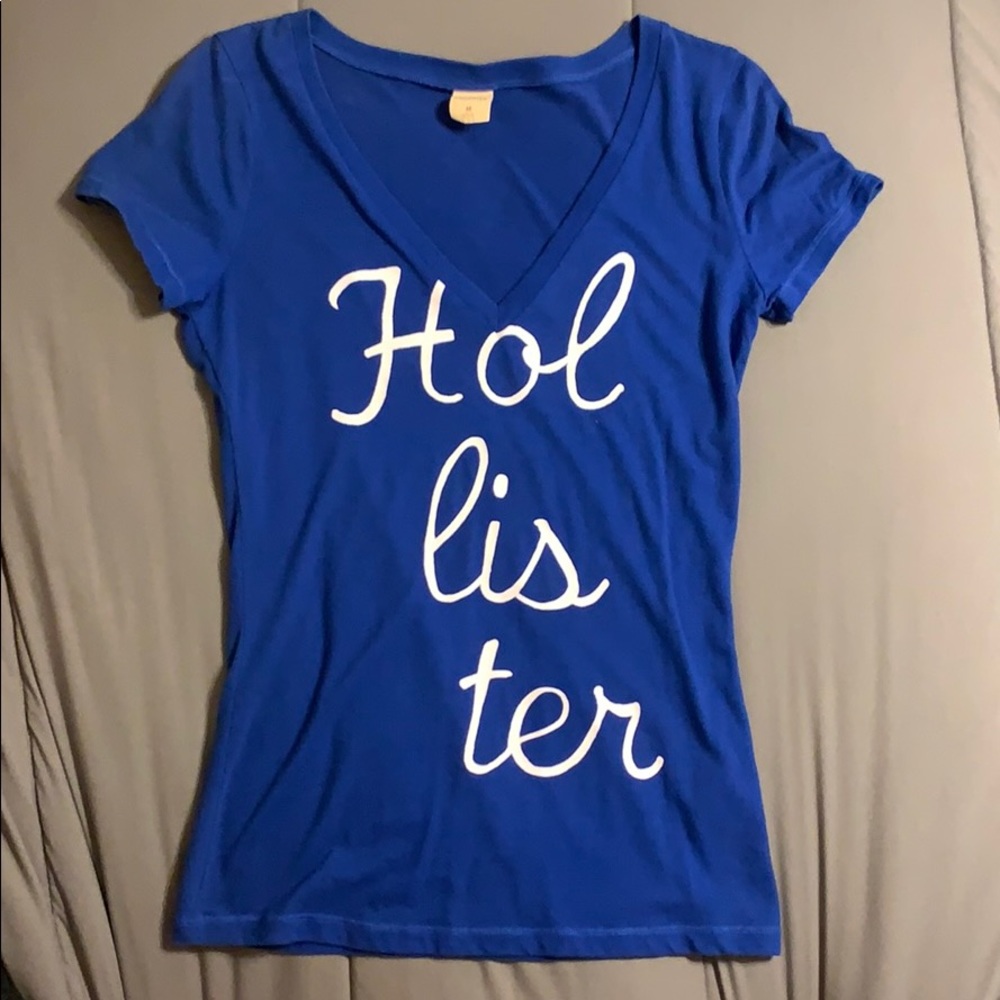 Hollister Blue V-neck - Size Medium